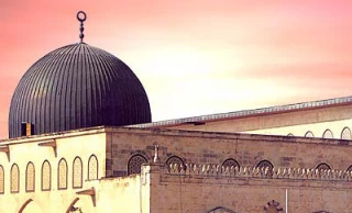 التشریعی یقر تحریم  التنازل عن القدس