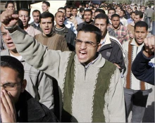رفض واسع لدعوة إسرائیل تدریس العبریة بمدارس مصر