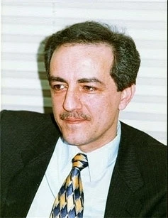 الفوضى فی الحقّ لا تهزم الباطل المنظّم!