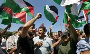 اولمرت: آنقدر می کشیم تا حملات موشکی متوقف شود