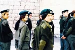 المجندات الإسرائیلیات یمارسن الدعارة