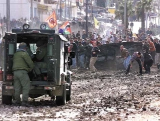 الانتفاضة هی التی تخیف العدو!