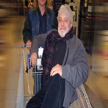 کاتب یهودی ألمانی یعلن إسلامه
