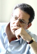 برغوثی در گفت وگو با قدسنا : مذاکرات پوششی برجنایات اسرائیل است