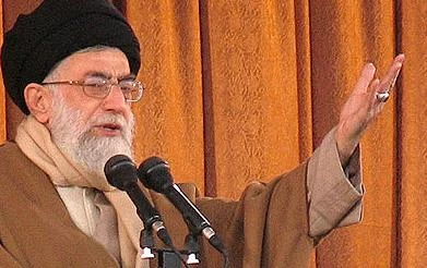 الشعب الایرانی سیقطع ایدی امریکا وإسرائیل