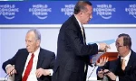 أردوغان ینسحب من منصة دافوس احتجاجا على بیریز