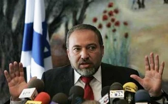 لیبرمن : لم یکن سلام بیننا و بین الفلسطینیین خلال عقود