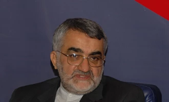 بروجردی : تقریر غلدستون فی غایة الاهمیة
