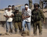 الاحتلال  یعتقل خمسة فلسطینیین فی الضفة
