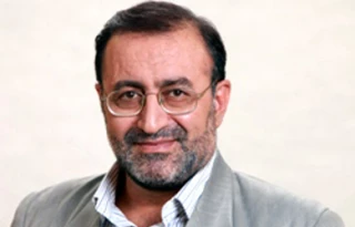 ایستادگی توسعه وپیشرفت مهمترین دروس انقلاب اسلامی