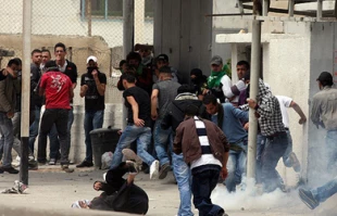 وحشت اسراییل وتردید فلسطینیها