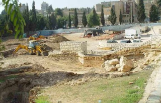مستندهتک حرمت صهیونیستها به گورستان مأمن اله