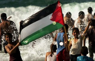 سفر هیئتی از کودکان فلسطینی به آمریکا