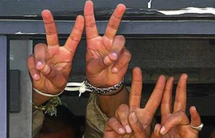15عضوپارلمان ووزیر