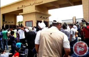 سرگردانی 2400 فلسطینی درگذرگاه رفح