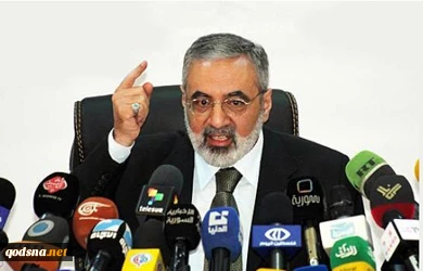 Syrian minister: Morsi should close Israeli embassy