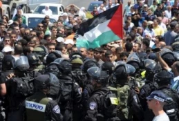 تظاهرات صدها فلسطینی