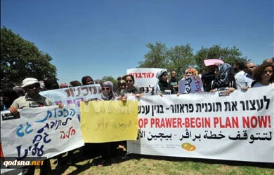 Arab MKs urge Negev Beduin to disobey 'Prawer bill'