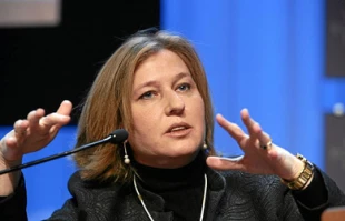 نگرانی لیونی از تحریمهای جهانی