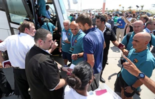Barcelona Soccer Team In Beit-ul-lahm