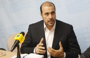 Anti-Iran group presses US