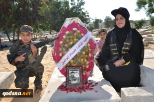 زیارت قبور شهدای فلسطینی