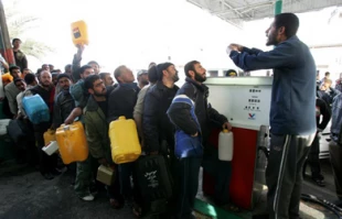 Fuel crisis putting more strains on Gaza
