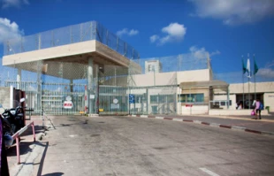 13 زن فلسطینی درهشرون