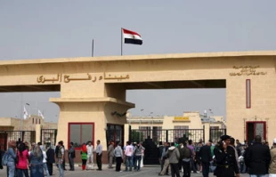 مخالفت باکنترل گذرگاه رفح توسط تشکیلات خودگردان