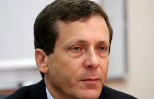 Herzog: Netanyahu lacks guts for PA peace
