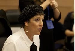 "Leave Gaza in dark in response to rocket attacks"