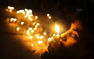 "Leave Gaza in dark in response to rocket attacks"