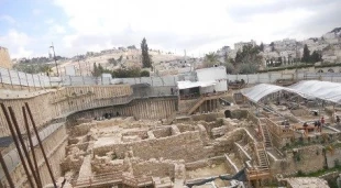 Israel 'destroyed' Islamic archaeological sites in Silwan dig