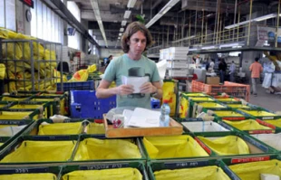 Israel post office union to halt mail delivery