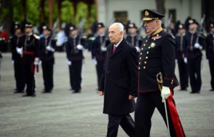 Mass protests in denunciation of Peres' visit to Norway