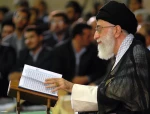 جلسة قرآنیة بمناسبة حلول شهر رمضان الکریم بحضور الإمام الخامنئی