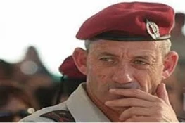 تهدید گانتز به گسترش حملات