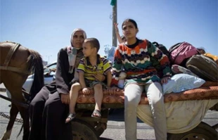آواره شدن 135 هزار فلسطینی درغزه