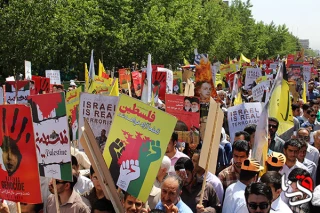 تصاویرراهپیمایی روزقدس(4)
