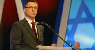 Saar resignation, a political firestorm