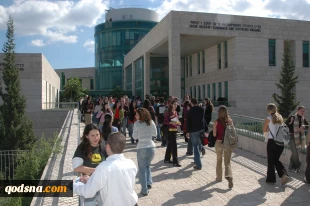 عواقب وخیمة لتقلیص میزانیة التعلیم العالی