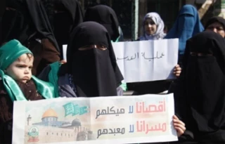 غزیون یدعون لانتفاضة ثالثة فی الضفة