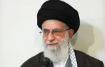 قائد الثورة الاسلامیة یستقبل عددمن قادة ومسؤولی القوة البحریة