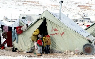 Woes of homeless Gaza families amid snowstorm