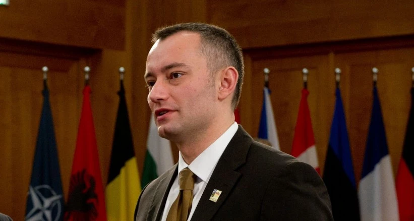 مصادر: ملادینوف فی غزة قریباً لمتابعة ملف الاعمار