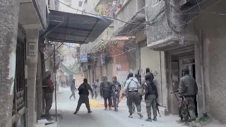 Why ISIL roamed Yermuk camp