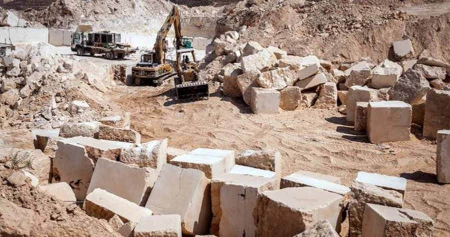 "هیومن رایتس": الاحتلال یغلق عشرات "المقالع" بالضفة