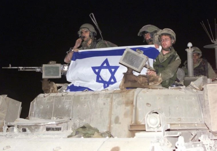 Israel quits Lebanon, ending ordeal