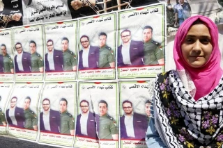 4 اسیر فلسطینی اعتصاب کننده غذا روانه بیمارستان شدند