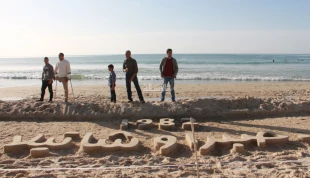 گزارش تصویری؛

ابتکار هنرمند فلسطینی برای نمایش تاریخ فلسطین 3